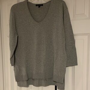 Banana Republic Heather Gray V-Neck Sweater